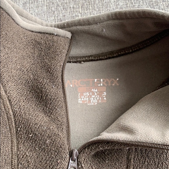 Arcteryx Men’s Medium Fleece Sweater - Picture 3 of 3